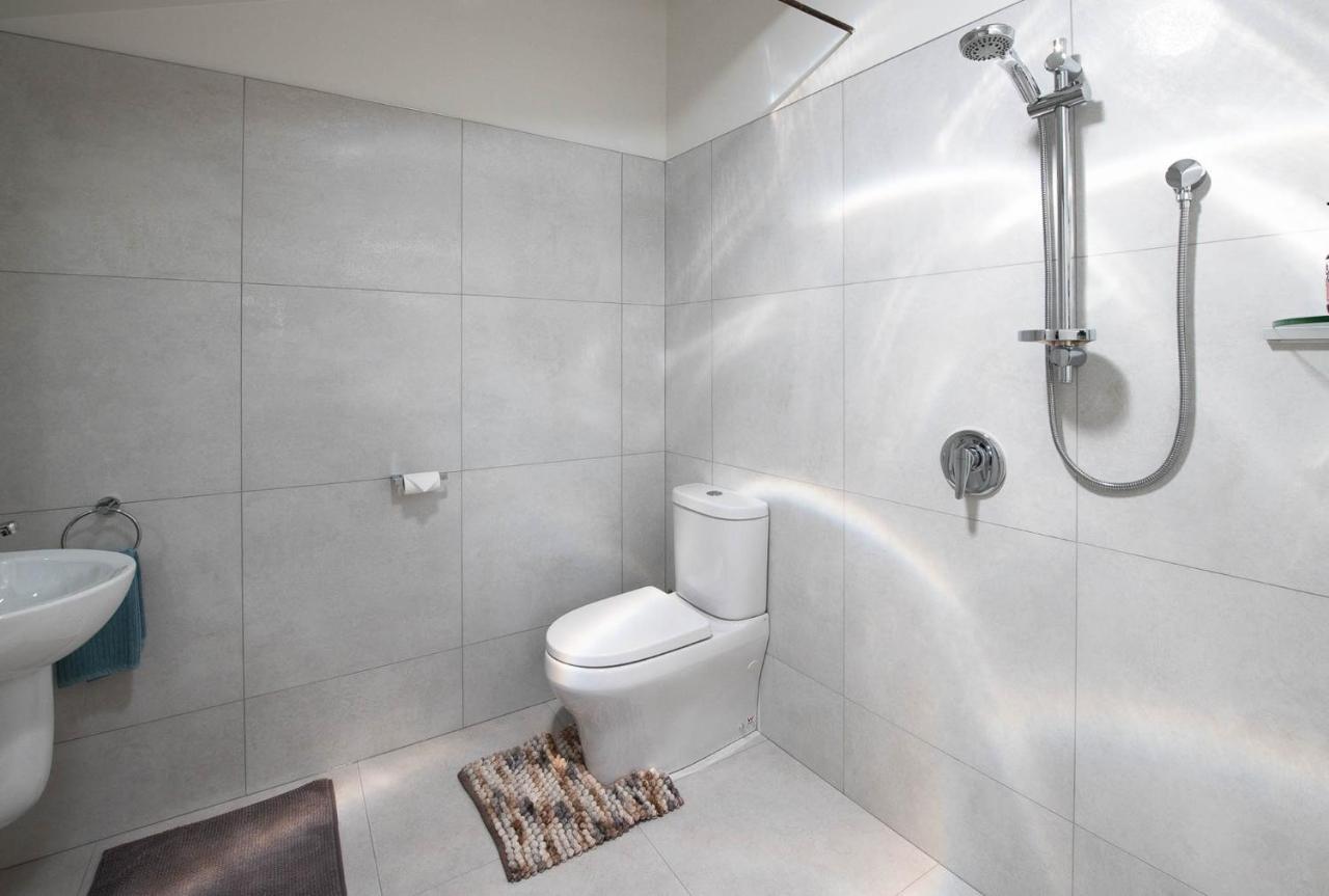 Windhover Suites Tasman Dış mekan fotoğraf