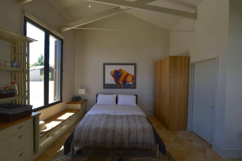 Windhover Suites Tasman Dış mekan fotoğraf